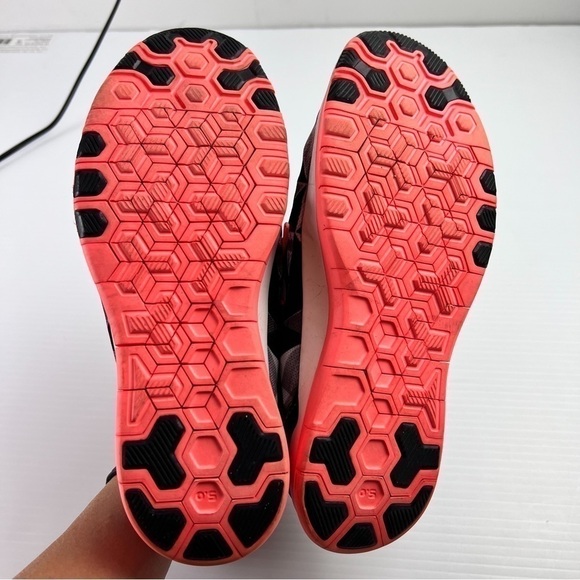 Nike Free 5.0 TR Fit 5 Print Black/White-Lava Glow womens size 8.5 - Picture 9 of 12